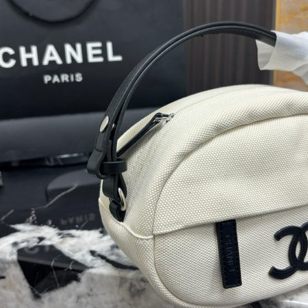 Chanel Handbag - Image 8