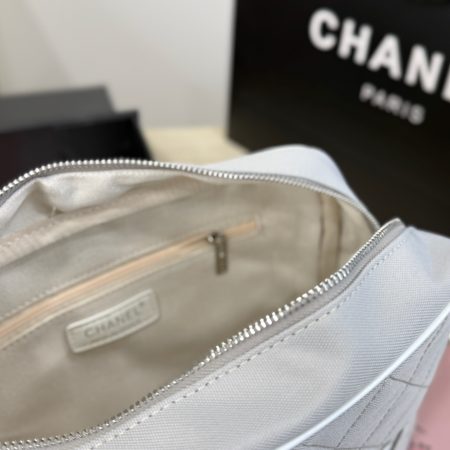 Chanel Sport Shoulder Bag - Image 9