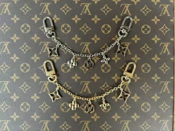 LV Bagchain Keychain