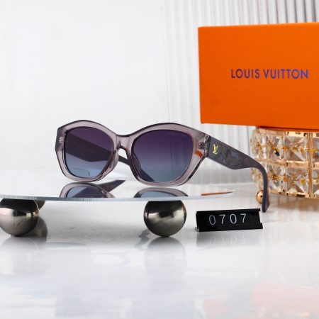 LV Fashionable Sunglasses - Image 3
