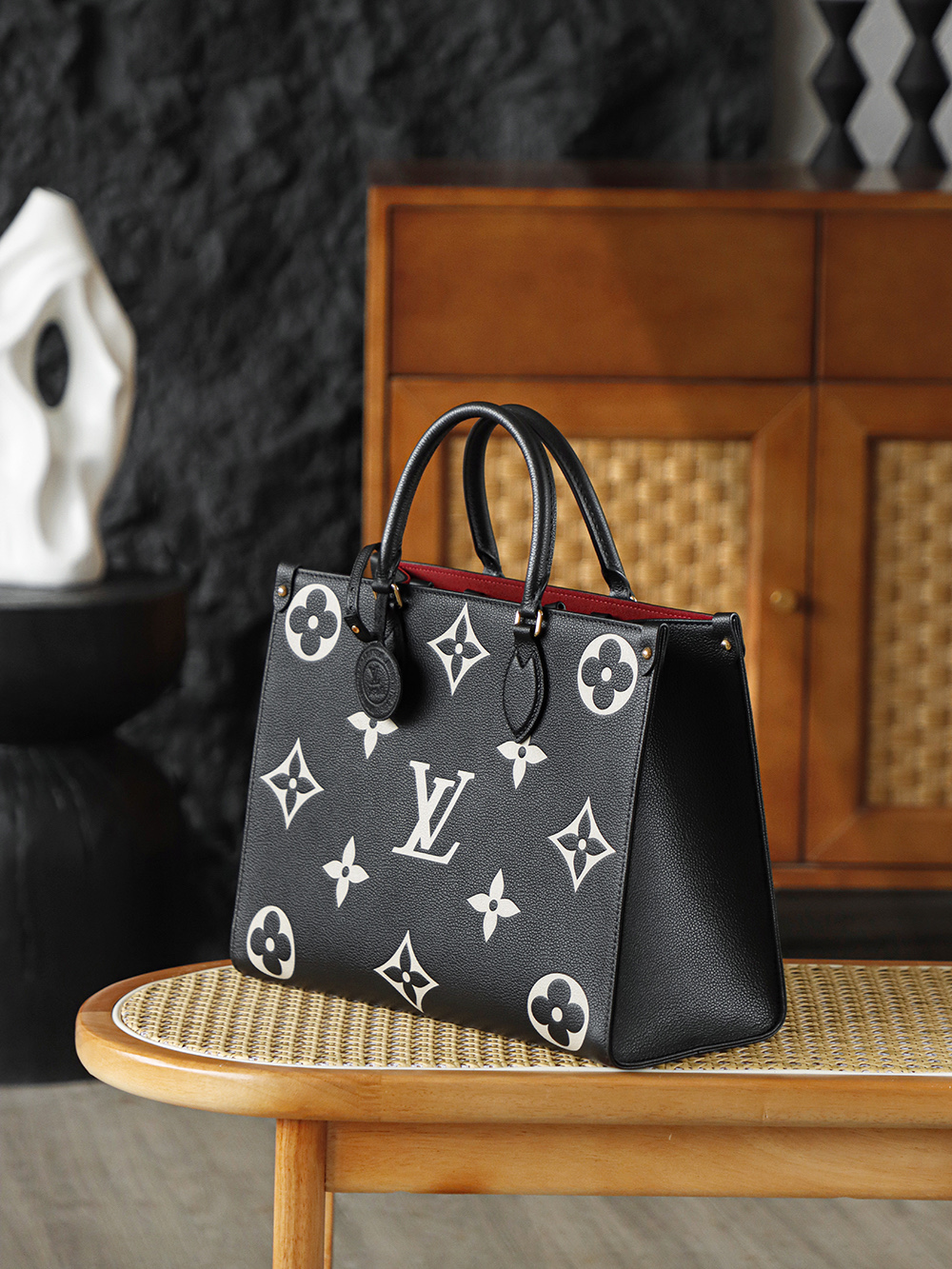 LV OnTheGo MM Bicolor Monogram Empreinte Bag - 10A Mirror Version - Image 2