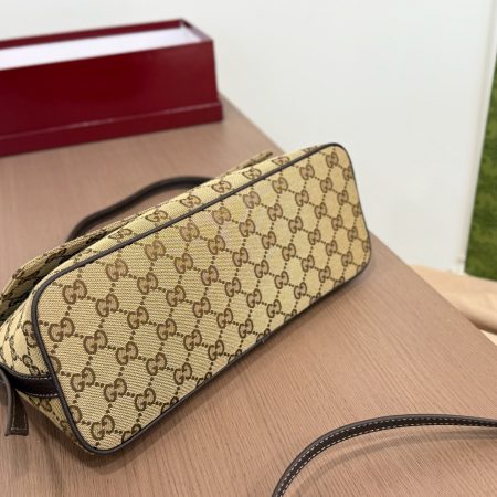Gucci Underarm Bag - Image 10