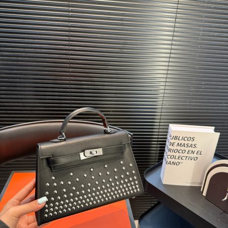 Hermès Mini Kelly 2nd Generation Black and Silver Handbag - Image 5