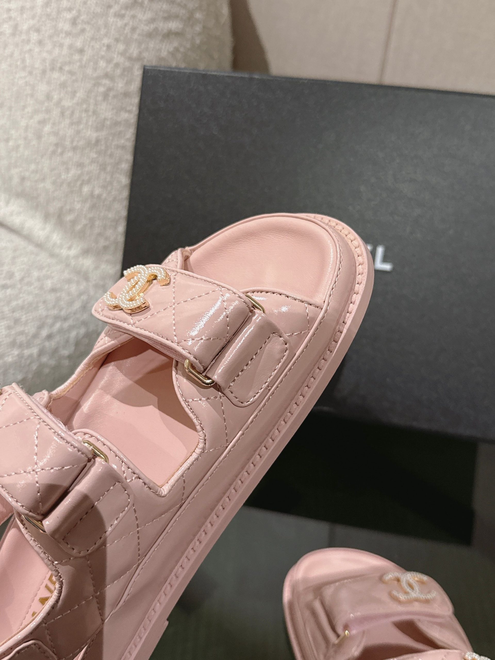 Chanel 25s Sandals - Image 5
