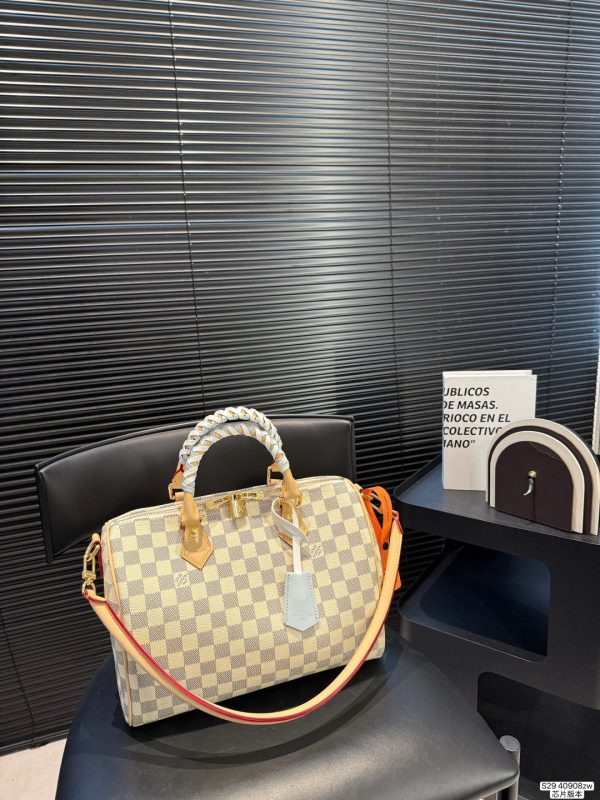 LV White Checkered Speedy 30 Handbag