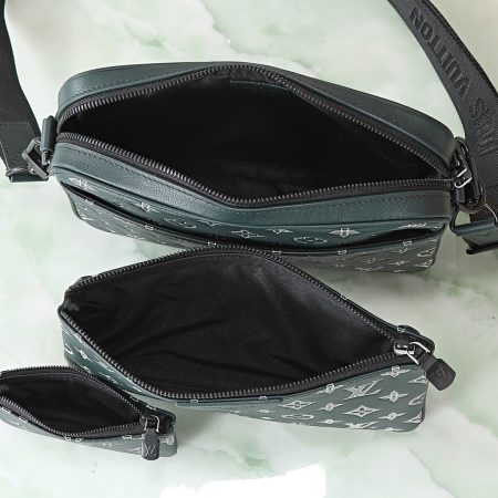 LV Trio Messenger Bag - Image 8