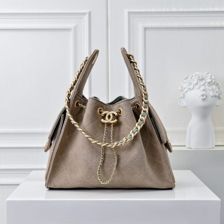 Chanel 25 Small Handbag - Image 6