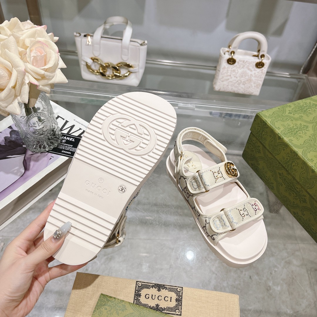 Gucci Double G Sandals - Image 6