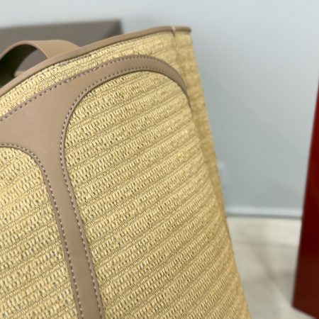 Valentino Garavani VivaSuperstar large shopping bag - Image 3