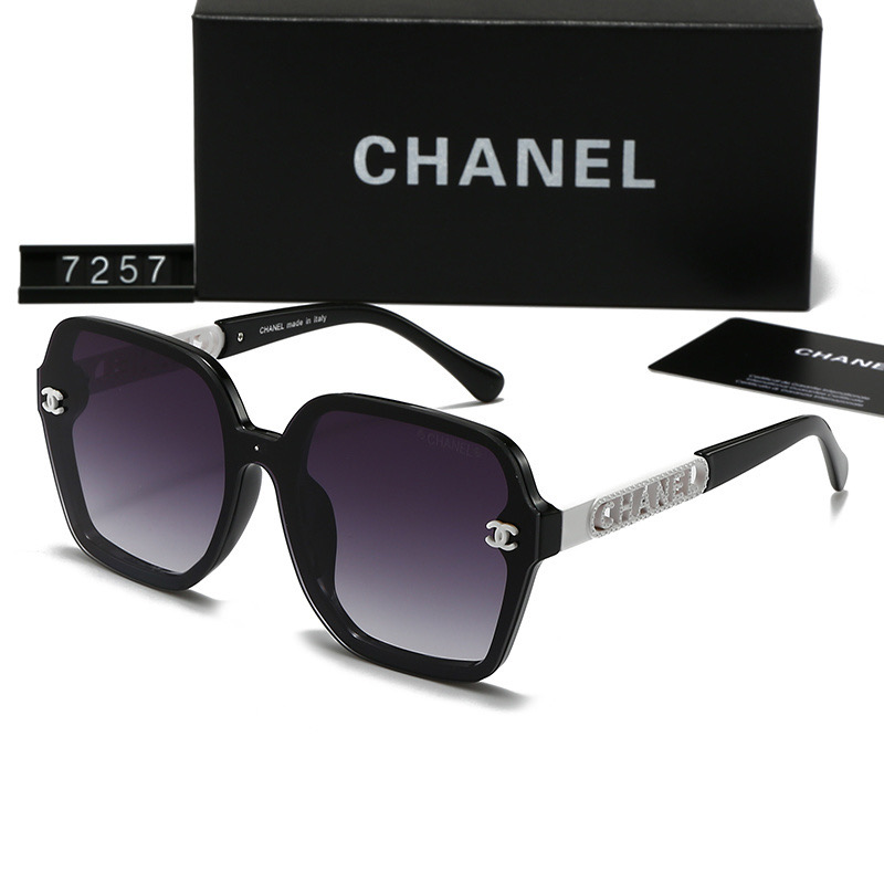 Chanel Fashionable Sunglasses - Image 2