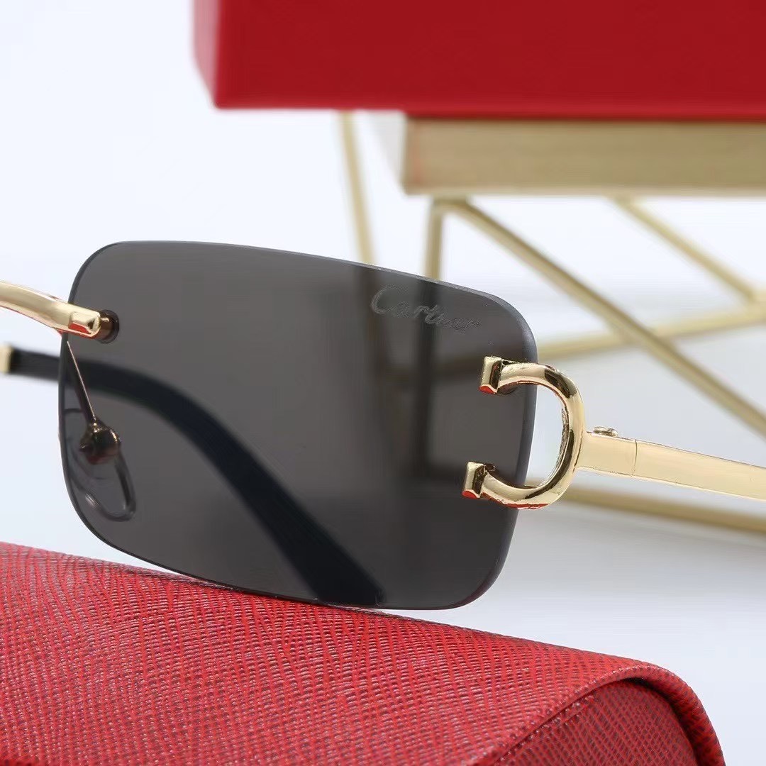 Cartier Fashionable Sunglasses - Image 9