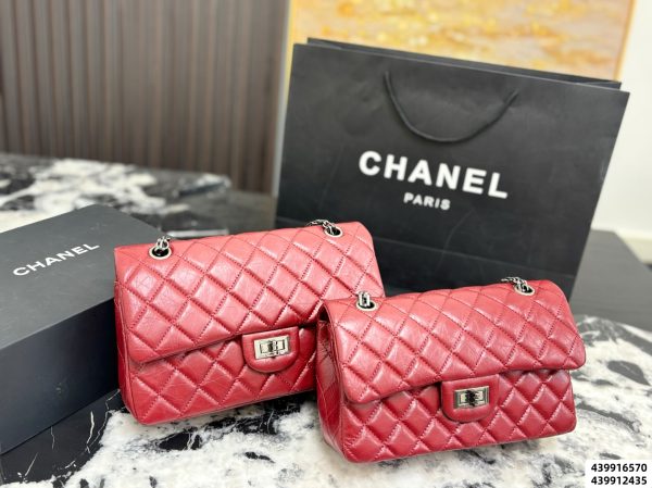Chanel Quilto 2.55 Shoulder Bag