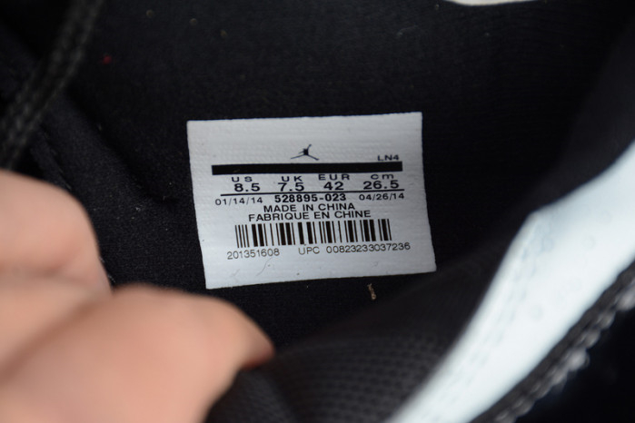 AIR JORDAN 11 RETRO LOW "INFRARED 23" black mens 528895-023 - Image 11