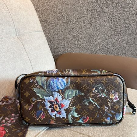 LV Neverfull MM Other Monogram Bag - Image 8