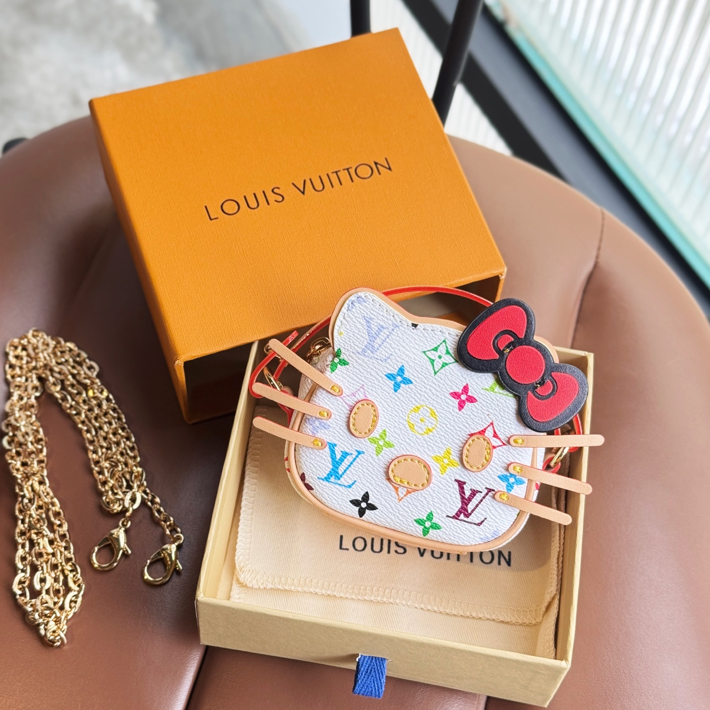 LV Accessories - Image 2