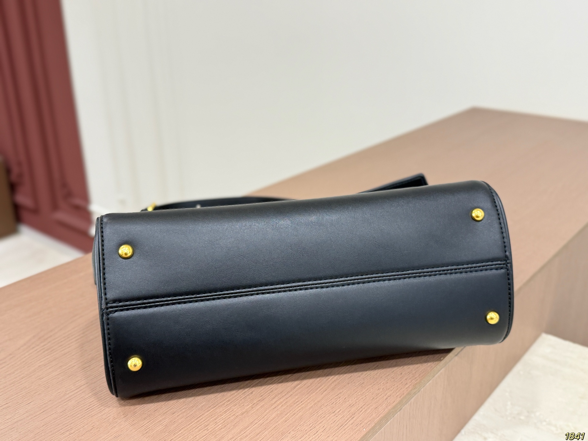 Dolce&Gabbana Large Sicily Handbag - Image 10
