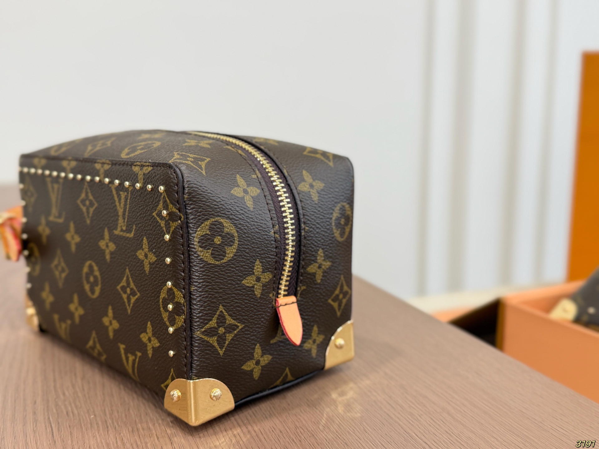 LV Locker Dopp Kit Trunk Monogram Bag - Image 4