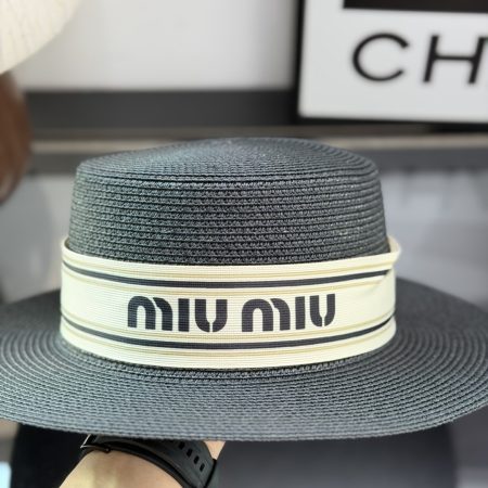 MiuMiu Flat-Brimmed Straw Hat - Image 9
