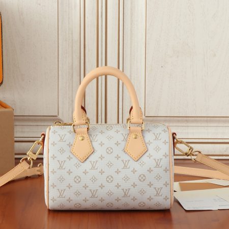 LV Speedy Bandouliere 20 Bag