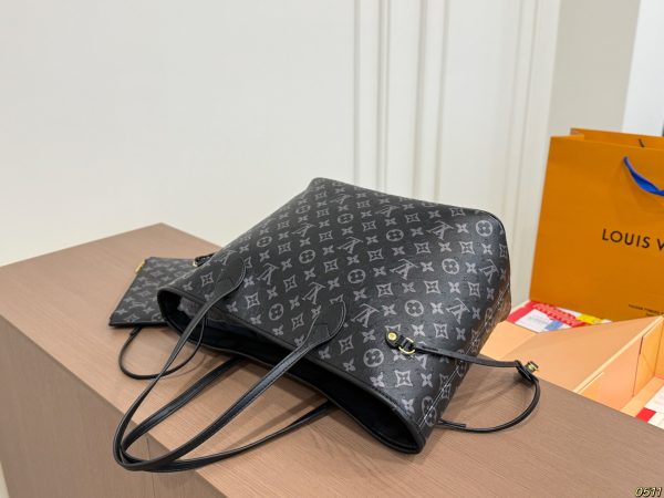 LV Neverfull Shopping Bag