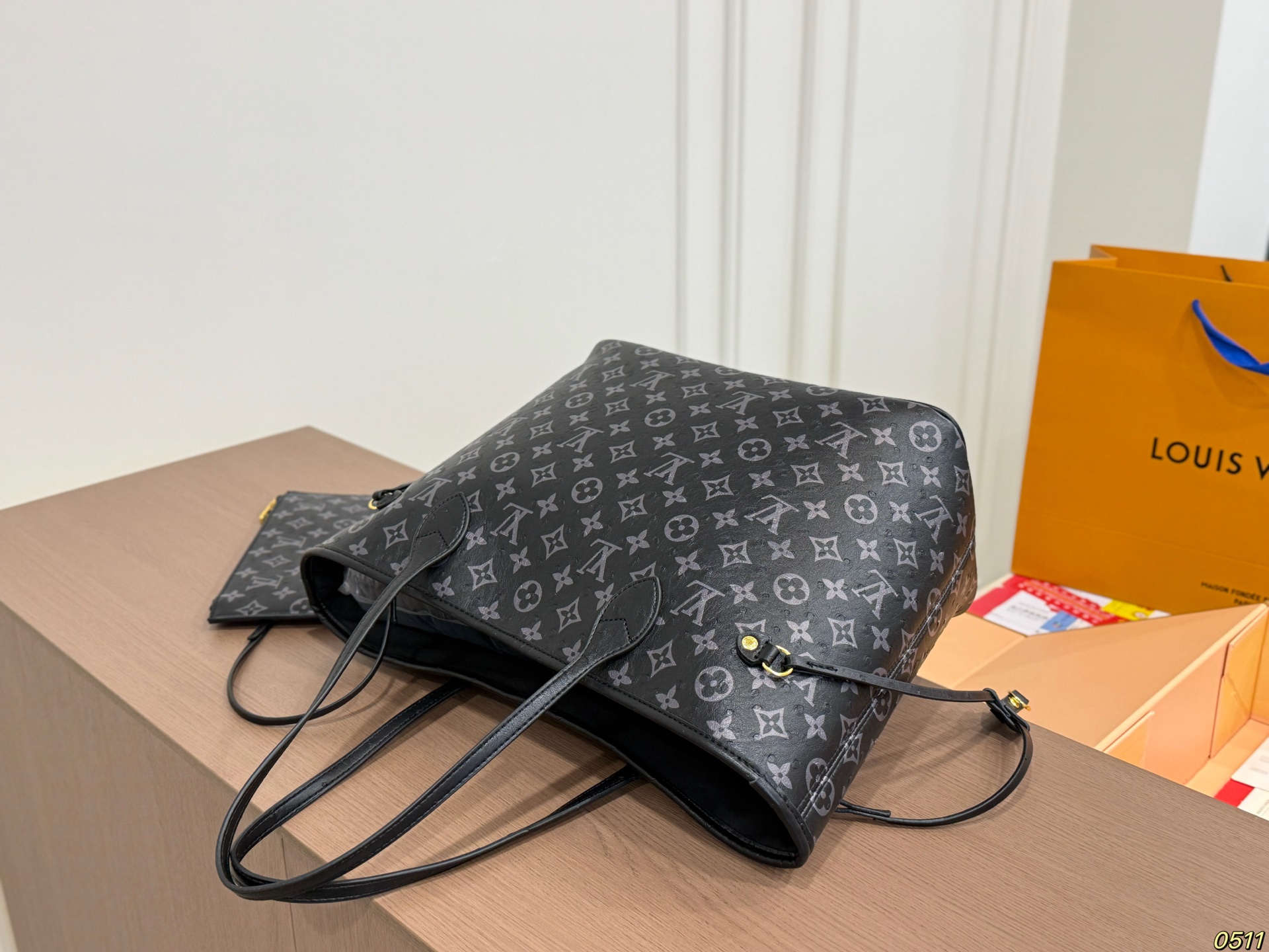 LV Neverfull Shopping Bag - Image 13