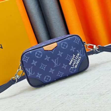LV  Trocadero Mini Bag - Image 4