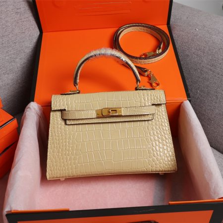 Hermes Kelly Gold Buckle Bag-Crocodile - Image 4