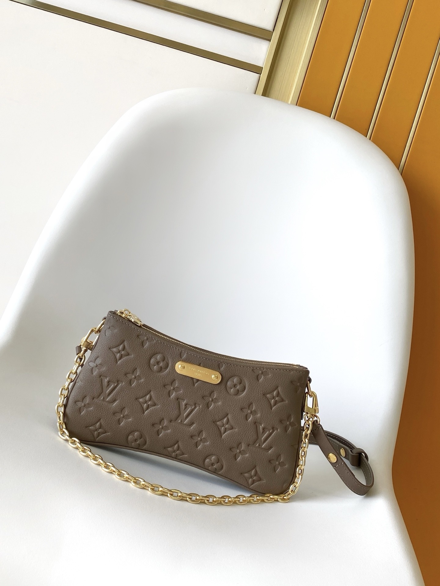 LV Pochette Shoulder Bag - Image 21