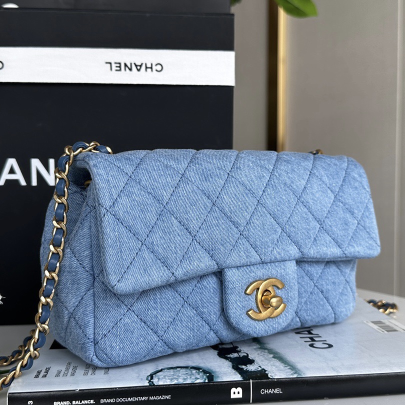 Chanel Classic Flag Bag Quilted Denim 20CM - Image 7