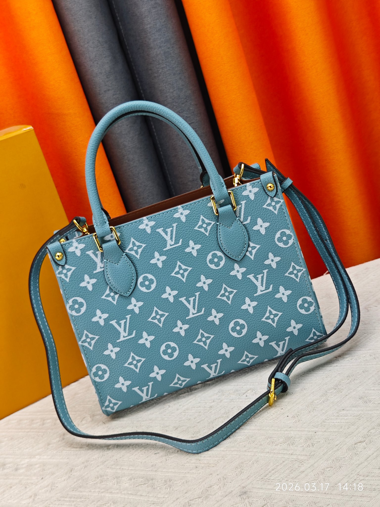 LV OnTheGo PM Bag - Image 3
