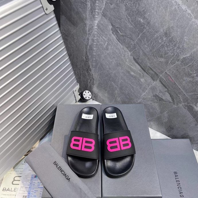 Balenciaga  Flat Slippers Slide Sandal - Image 5