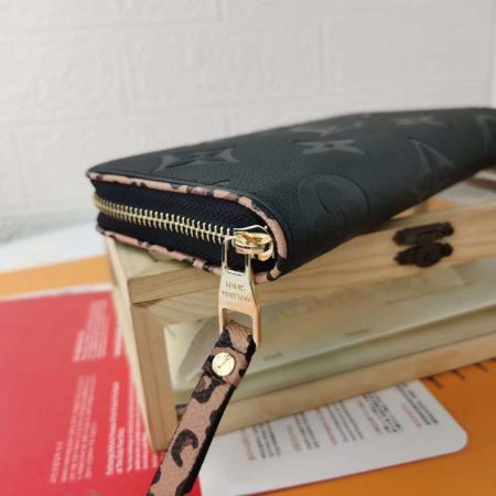 LV Zippy Lockme Wallet - Image 6
