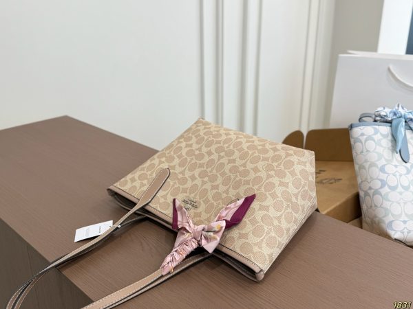 Coach Tote Bag