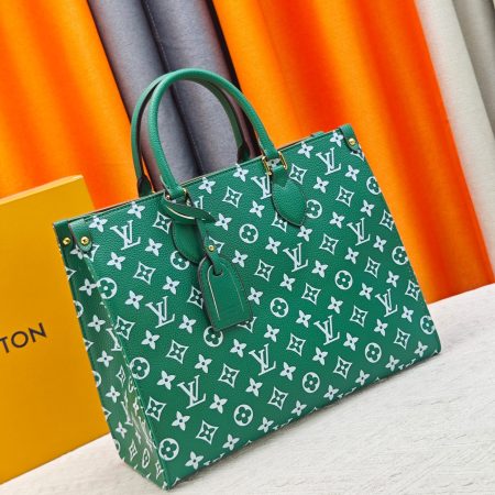 LV Green & White Monogram OnTheGo PM Bag - Image 4
