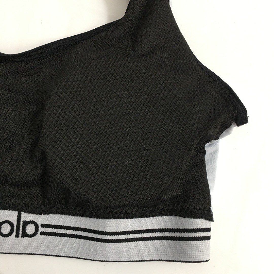 ALO Yoga Exercise Set - Image 3