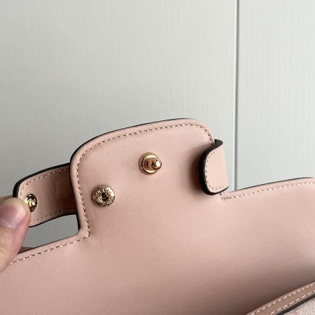 Gucci GG Canvas Bag - Image 9