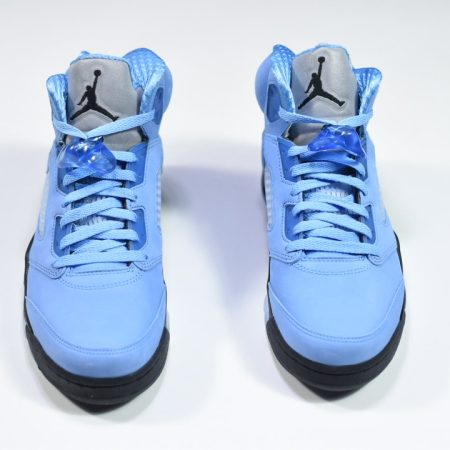 Jordan 5 Retro UNC University Blue DV1310-401 - Image 4