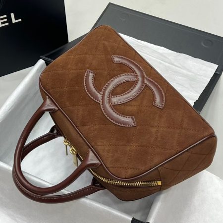 Chanel Vintage Suede Bag - Image 3