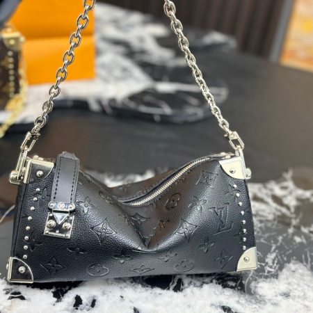 Lv Trunk Bag - Image 3