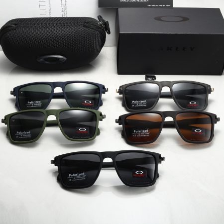 Oakley Fashionable Sunglasses - Image 1