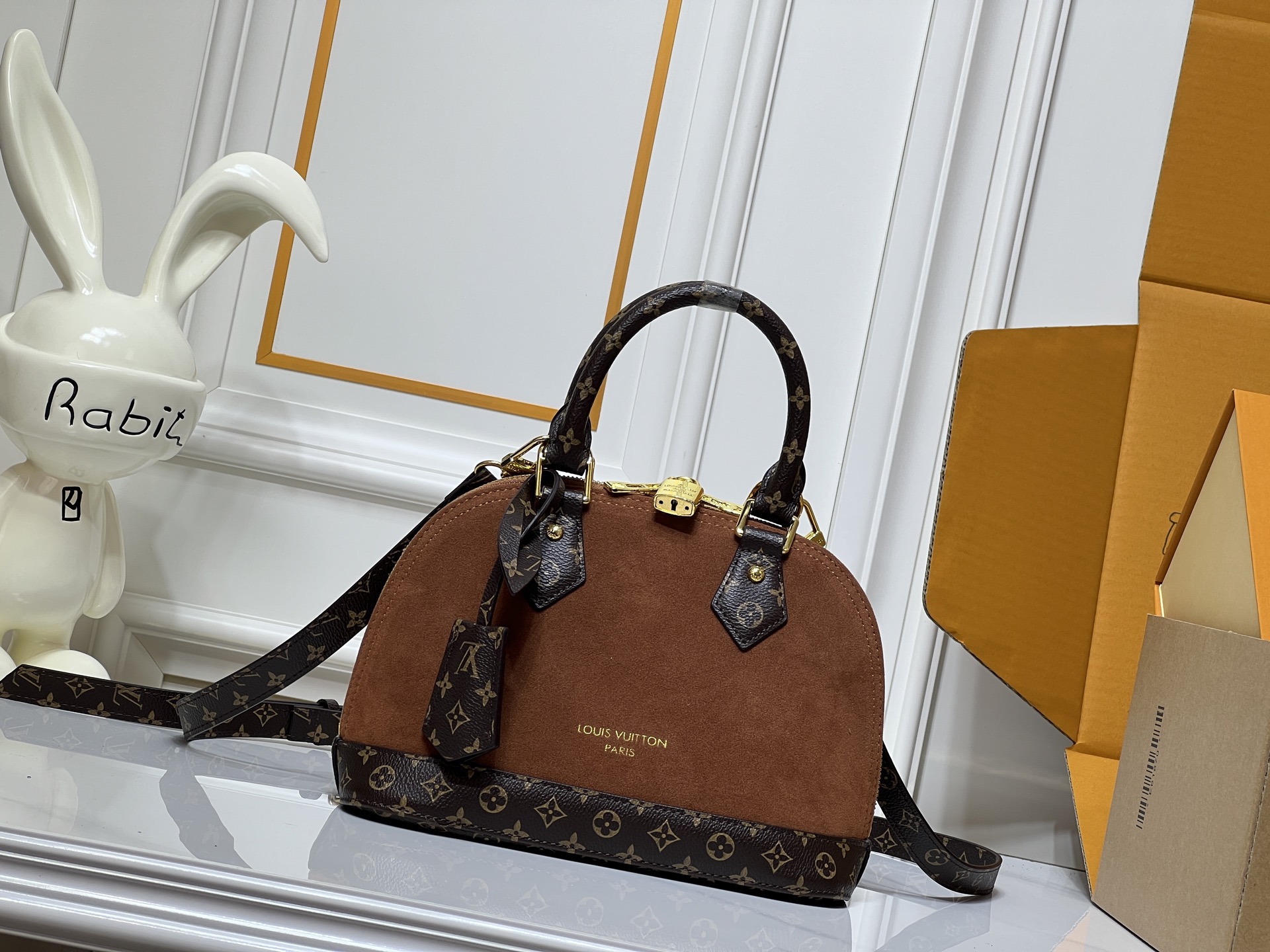 LV Express Alma Bridge Shell Bag - Image 2