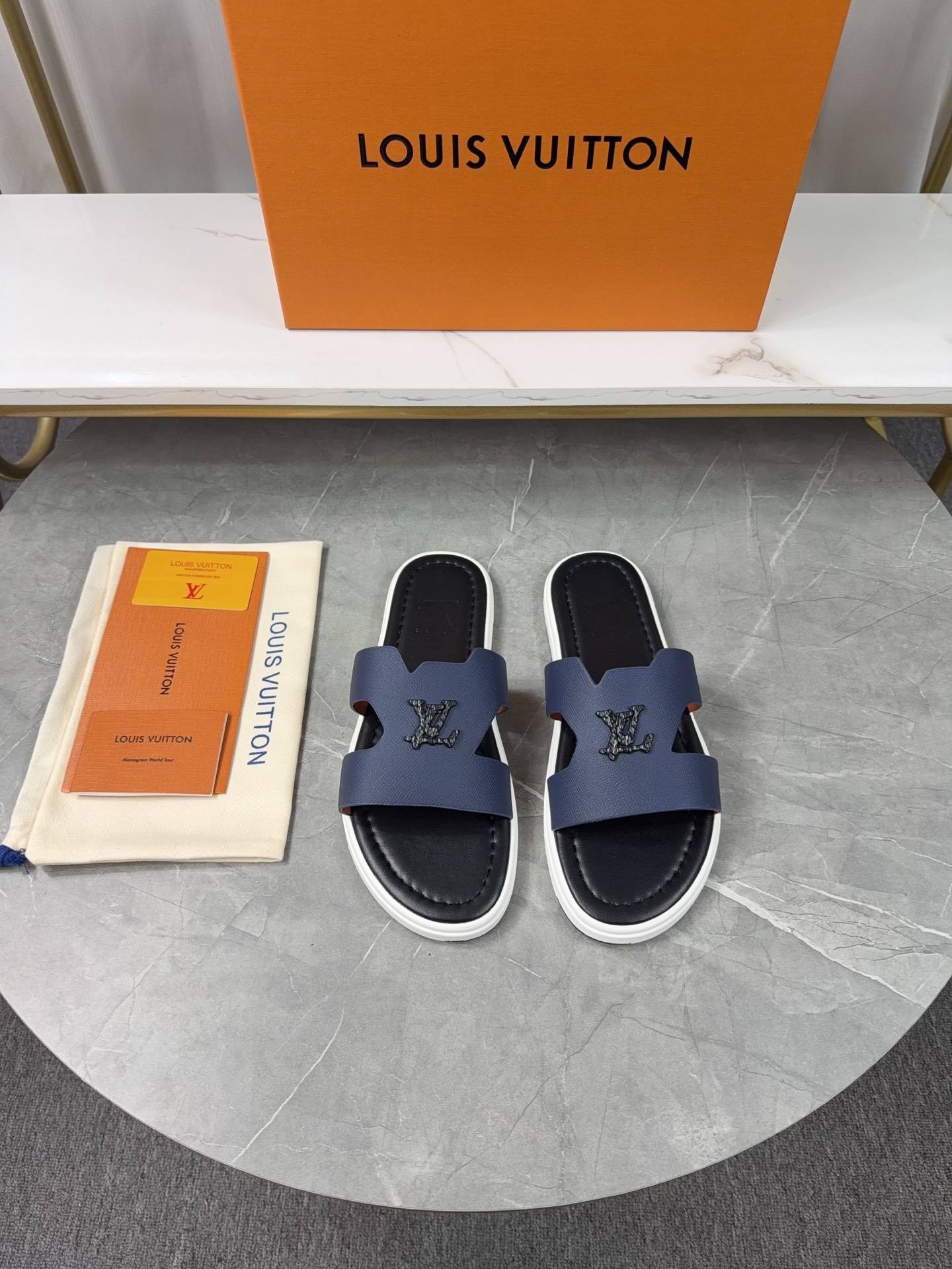 LV Citybreak Mule - Image 7