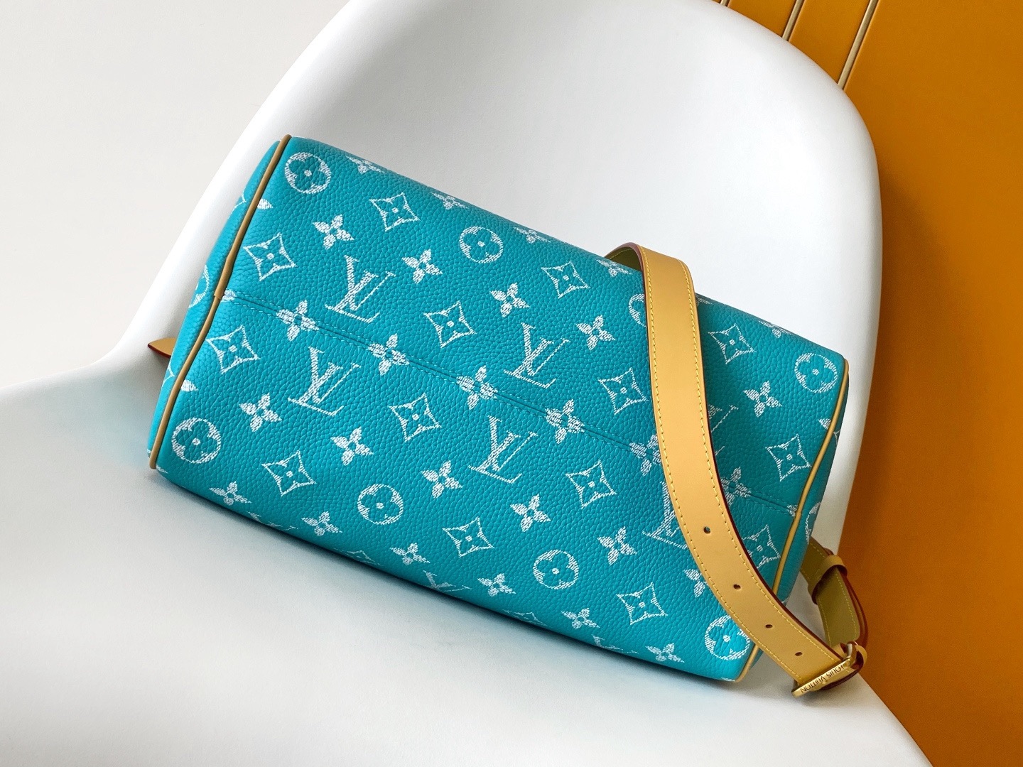 LV Speedy P9 30cm Bag 10A - Image 4