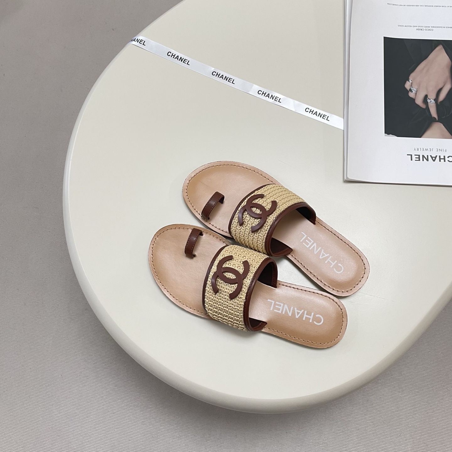 Chanel 26P Woven Thong Sandals - Image 9