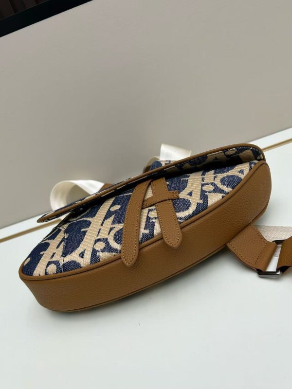 Dior Saddle Bag