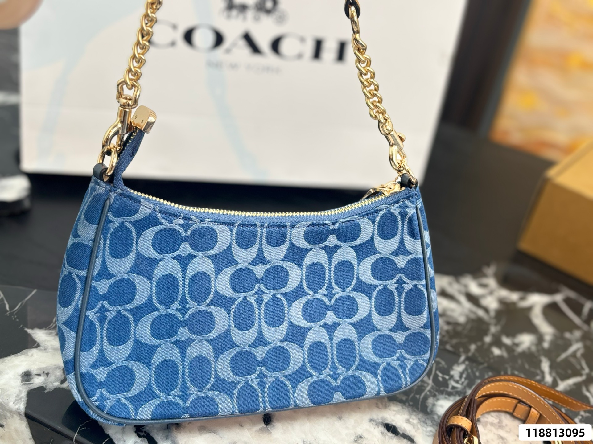 Coach Mini Bucket Bag - Image 5