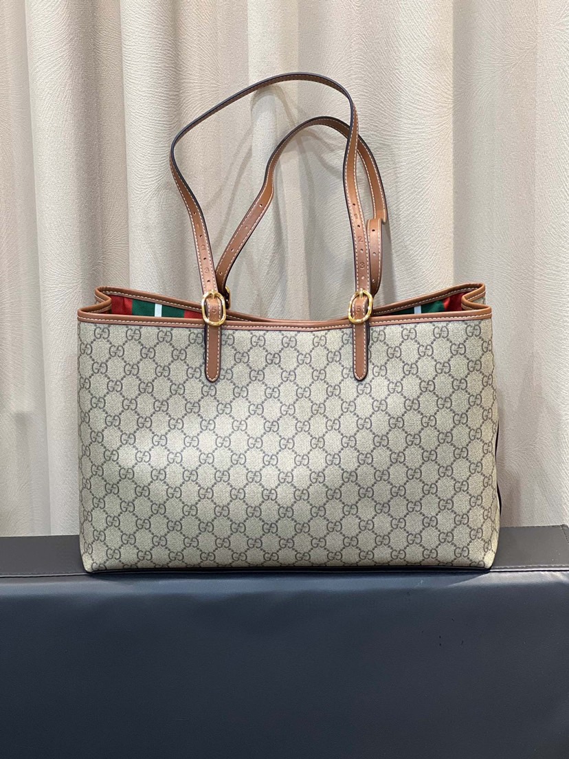 Gucci GG Emblem Large Tote Bag - Image 2