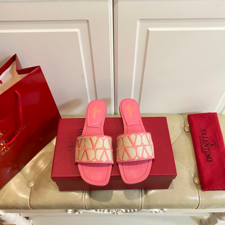 Valentino Everything Fits Comfortably Slide Sandal - Image 6
