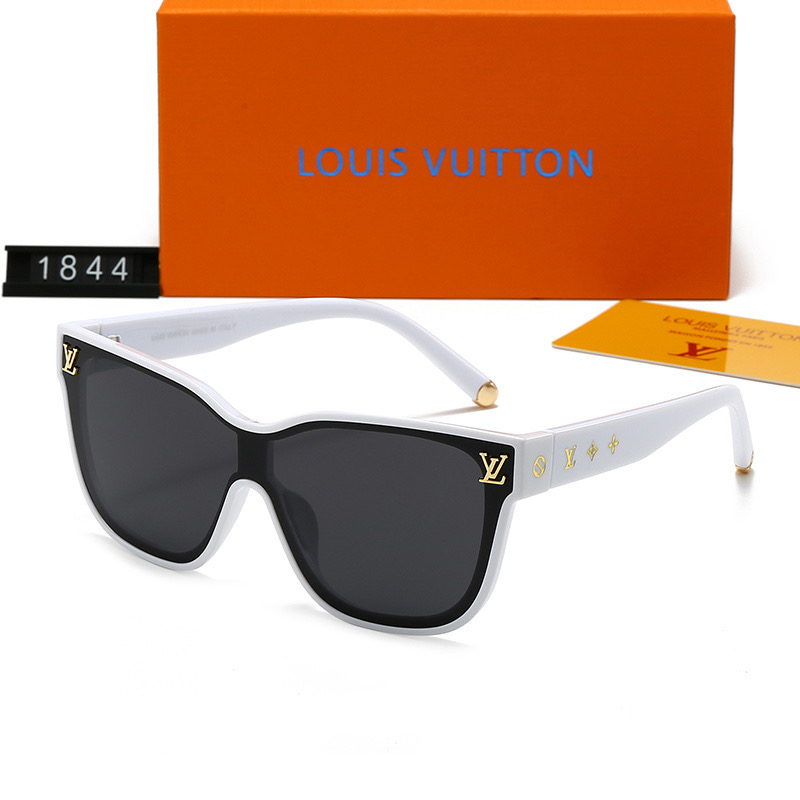 LV Shadow Sqaure Sunglasses - Image 2