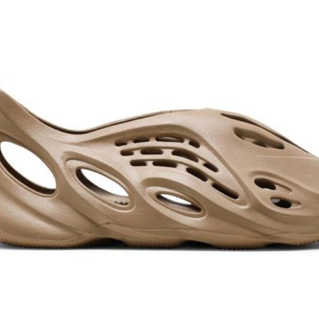 Yeezy Foam Runner Ochre GW3354 - Image 1
